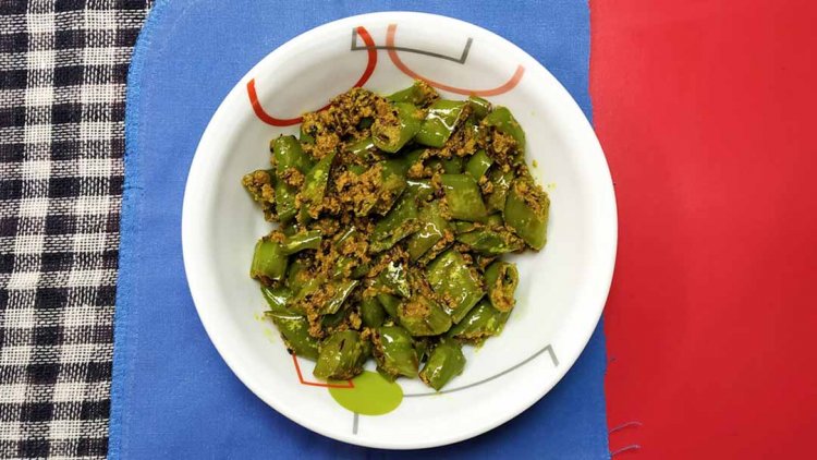 Rajasthani Malai Mirch Recipe – Green Chilli Recipe with Malai