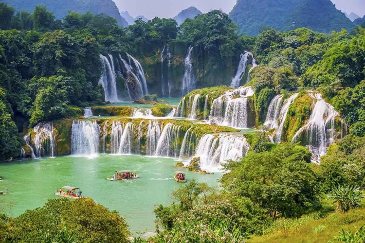 10 Most Beautiful Waterfalls in the World