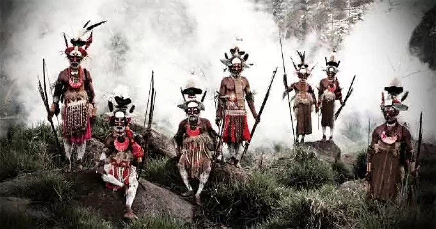 10 Tribes Who Are About To Go Extinct